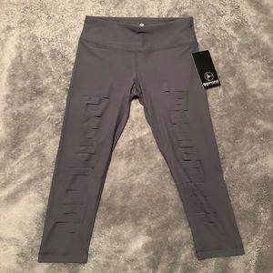 90 Degree by Reflex Capri Leggings in Grey